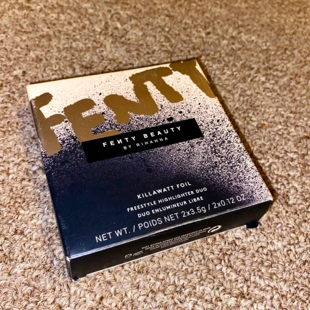 Fenty beauty highlighter duo
